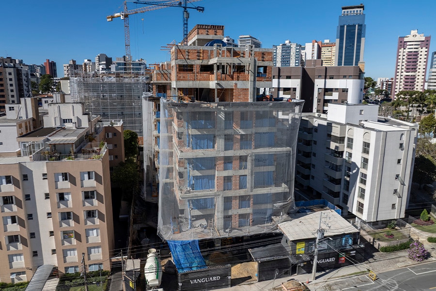 Status de Obra Curitiba Vanguard auth