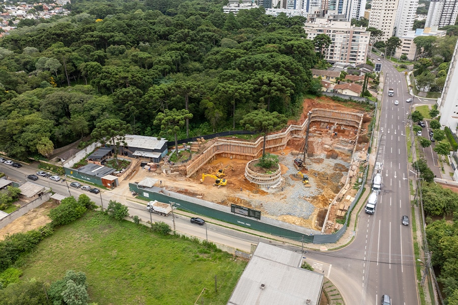 Status de Obra Curitiba Vanguard hytte